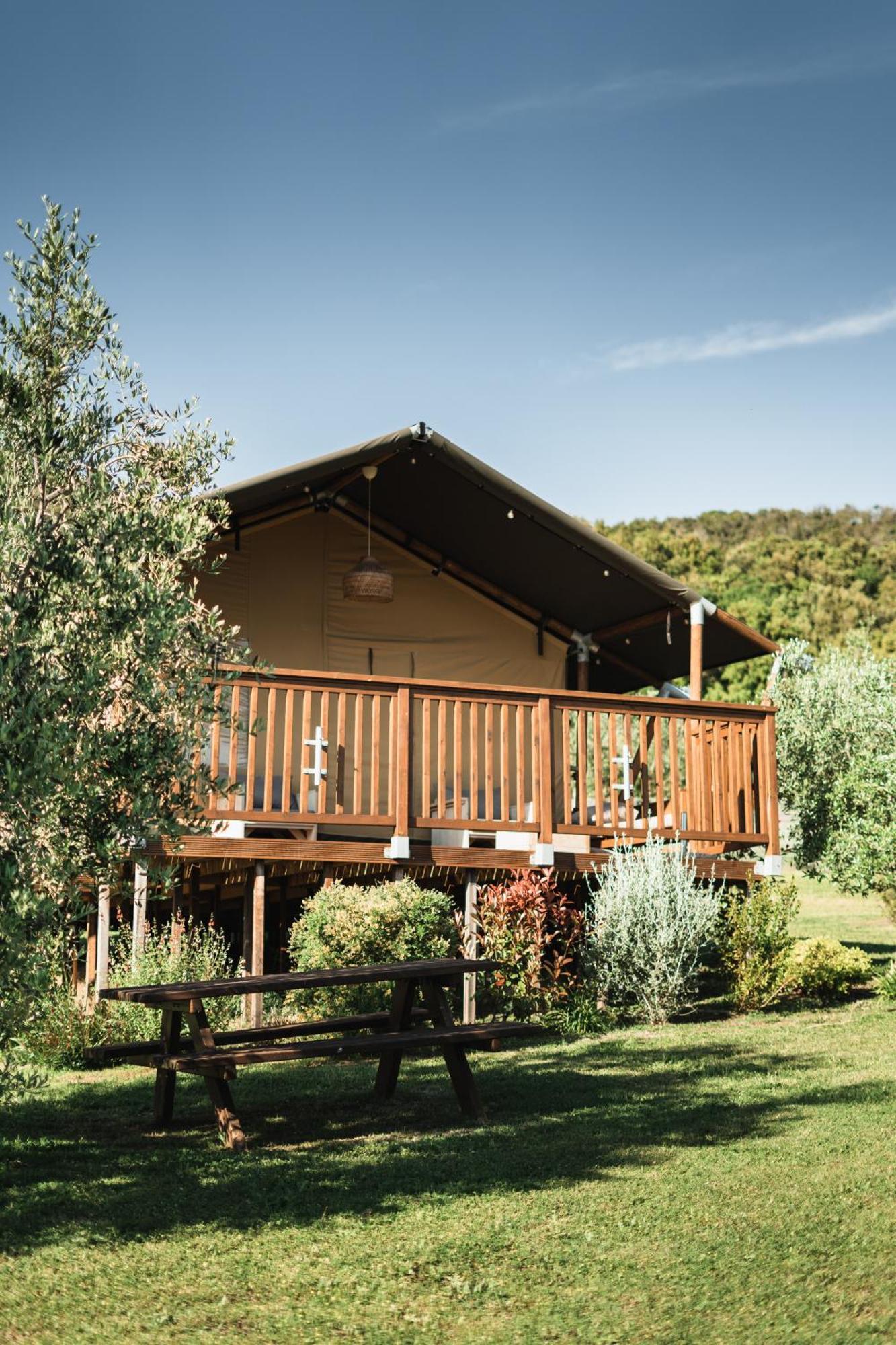 利帕贝拉 Glamping Le Tegole酒店 外观 照片